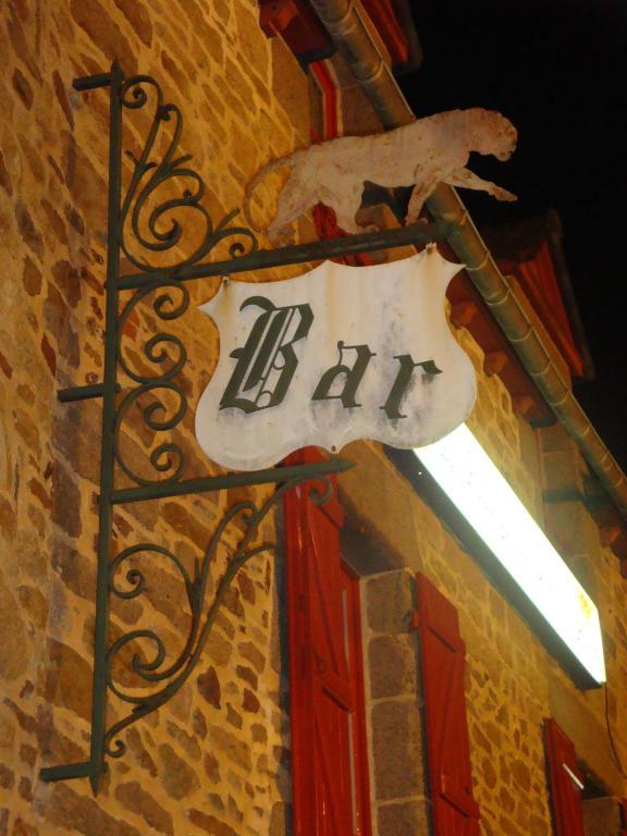 Auberge Du Chateau Chateauneuf-d'Ille-et-Vilaine Exterior photo